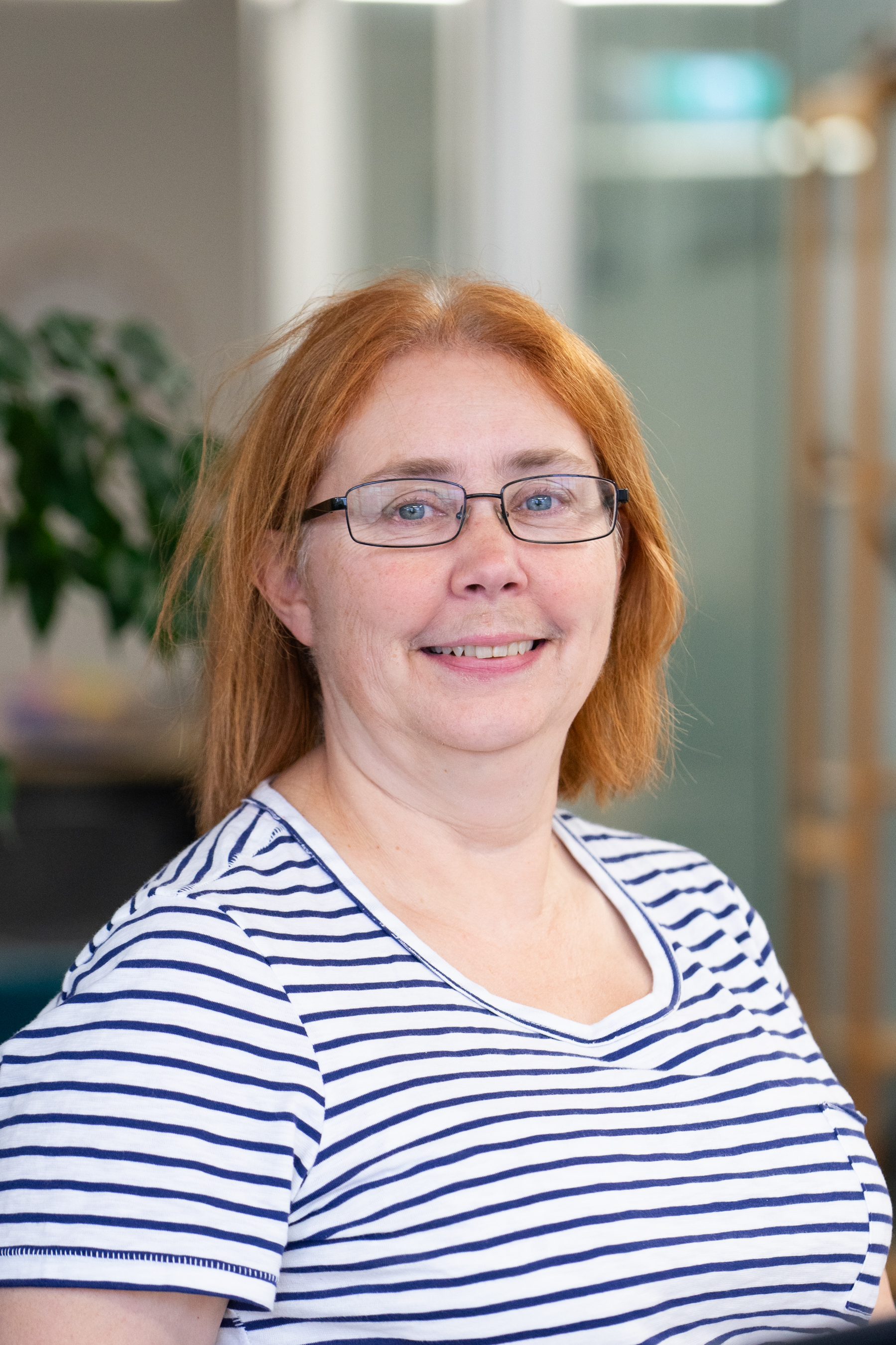 Lesley-1.jpg